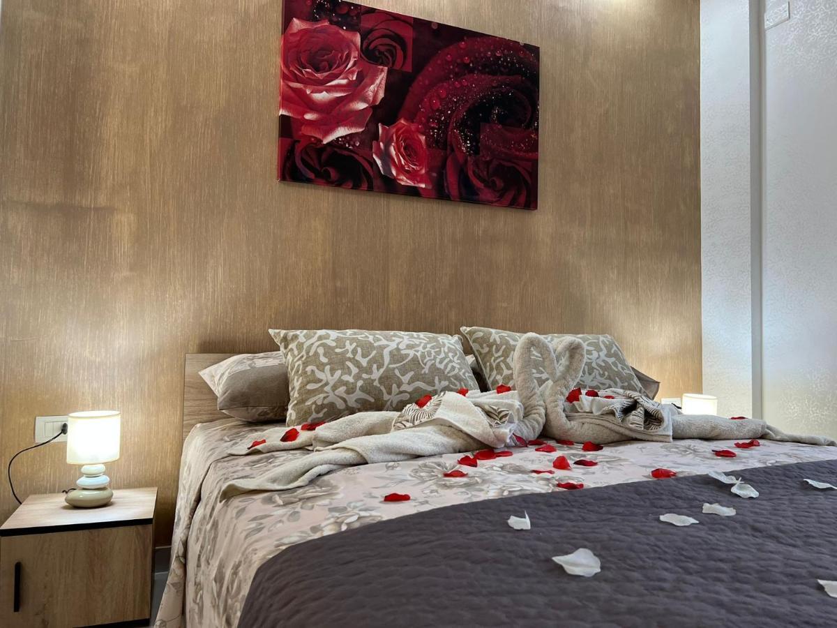 L'Oasi Del Raganello Bed & Breakfast Civita Eksteriør bilde