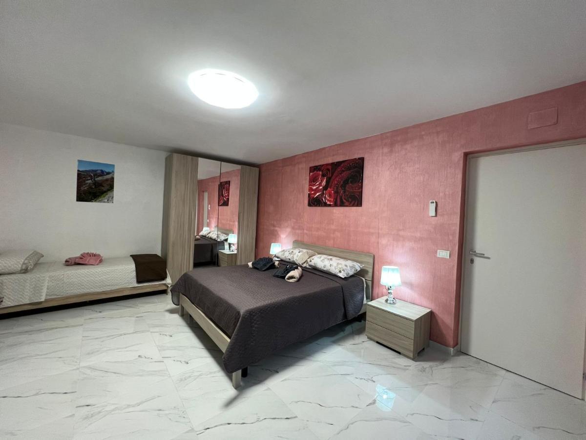 L'Oasi Del Raganello Bed & Breakfast Civita Eksteriør bilde